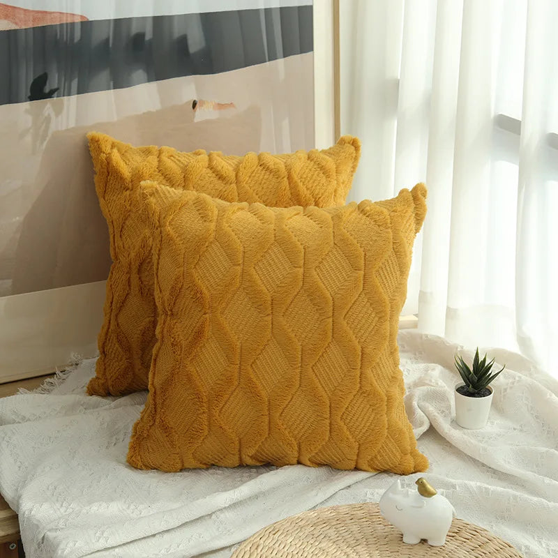 Soft plush velvet pillow cover from ๐๐ ๐๐๐ ๐น๐๐๐๐ ๐ป๐๐๐๐ ๐๏ฟฝ