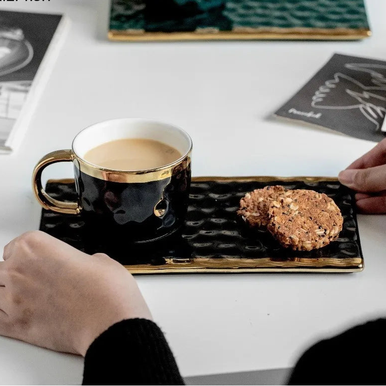 Ceramic coffee cup and matching breakfast plate set by 𝕄𝕔 𝕋𝕙𝕖 𝔹𝕝𝕒𝕔𝕜 𝔻𝕚𝕒𝕞𝕠�