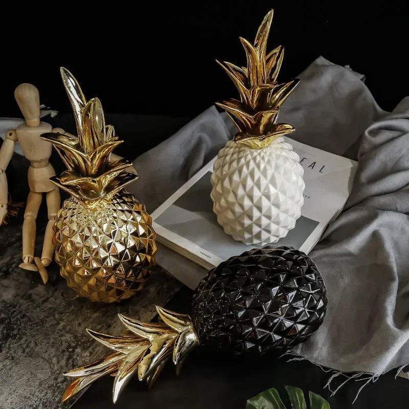 Golden ceramic pineapple decorative accent from ๐๐ ๐๐๐ ๐น๐๐๐๐ ๐ป๐๐๐๐ ๐๏ฟฝ