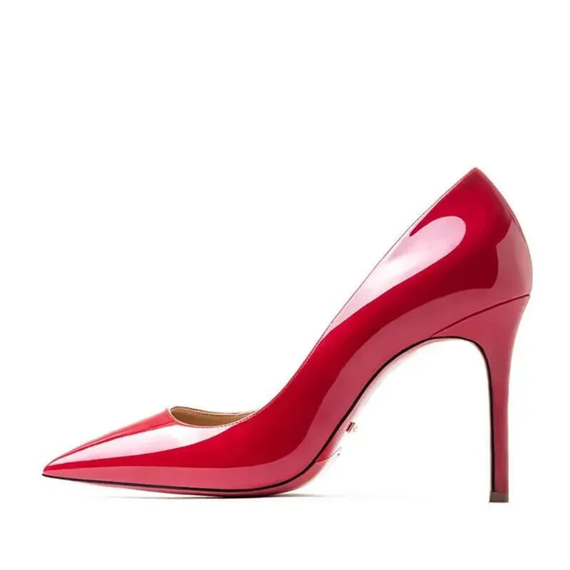 Plus size red women's shoes by 𝕄𝕔 𝕋𝕙𝕖 𝔹𝕝𝕒𝕔𝕜 𝔻𝕚𝕒𝕞𝕠𝕟�
