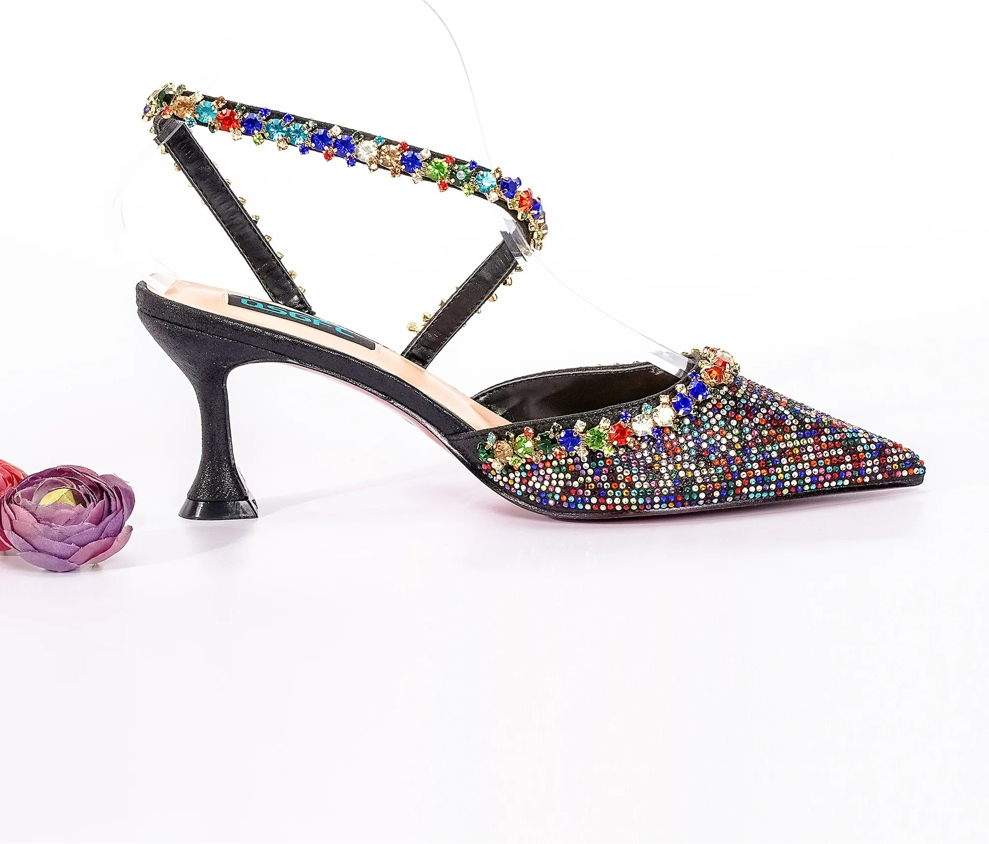 Royal blue MC THE BLACK DIAMOND high heels and metallic drill chain bucket bag, stylish fashion shoes and matching accessory.