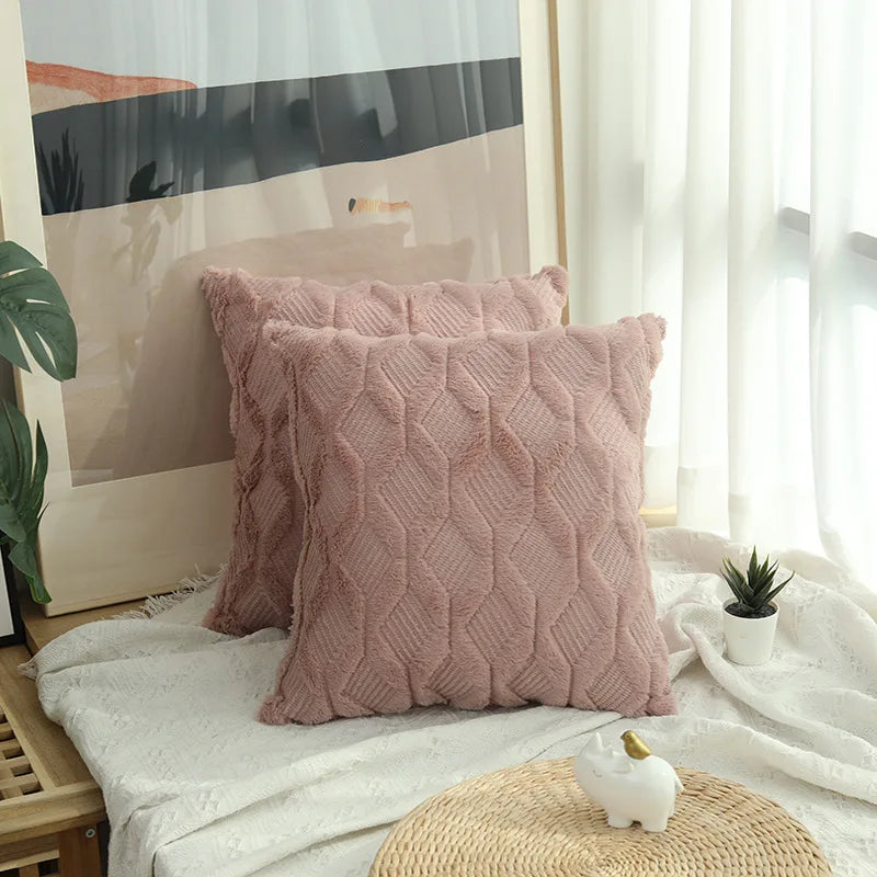 Soft plush short wool velvet decorative pillow cover measuring 40x40cm by ๐๐ ๐๐๐ ๐น๐๐๐๐ ๐ป๐๐๏ฟฝ