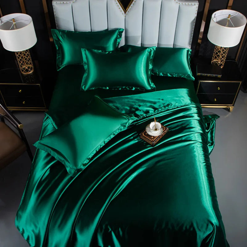 A/B double-sided color bedding set by 𝕄𝕔 𝕋𝕙𝕖 𝔹𝕝𝕒𝕔𝕜 𝔻𝕚𝕒𝕞𝕠𝕟