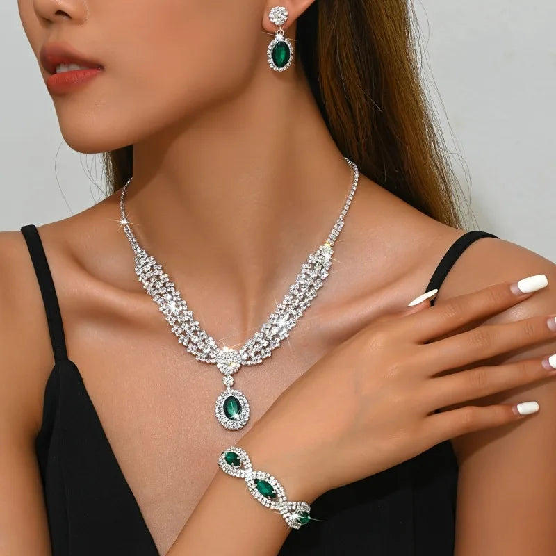Elegant bridal jewelry set featuring a necklace and earrings with sparkling rhinestones, perfect for weddings and special occasions.