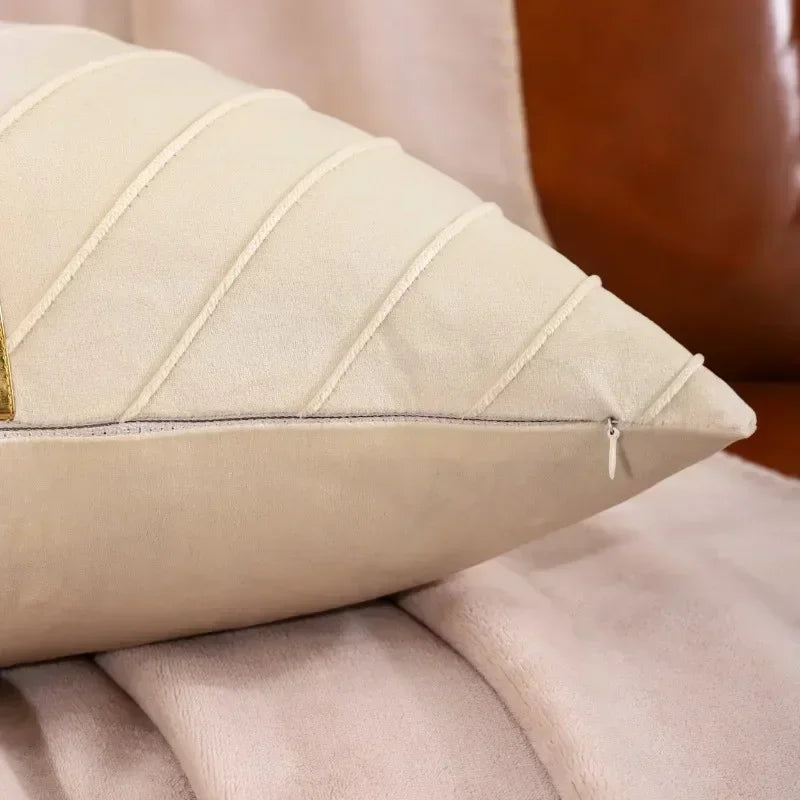 Luxury modern pillow covers from ๐๐ ๐๐๐ ๐น๐๐๐๐ ๐ป๐๐๐๐ ๐๐
