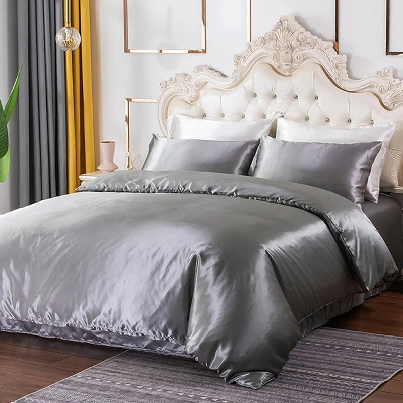 Soft silky textured comforter cover from 𝕄𝕔 𝕋𝕙𝕖 𝔹𝕝𝕒𝕔𝕜 𝔻𝕚𝕒𝕞𝕠𝕟�