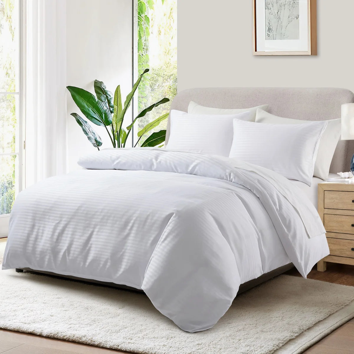 Black satin duvet cover by ๐๐ ๐๐๐ ๐น๐๐๐๐ ๐ป๐๐๐๐ ๐๐