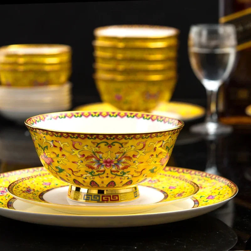 Fine luxury dinnerware set by 𝕄𝕮 𝕋𝕙𝕖 𝔹𝕝𝕒𝕔𝕜 𝔻𝕚𝕒𝕞𝕠𝕟�