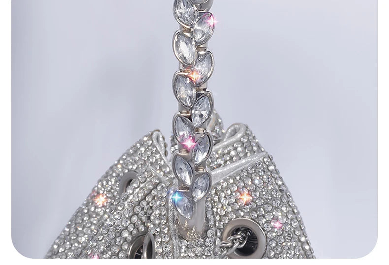 Luxury diamond evening bag by 𝕄𝕔 𝕋𝕙𝕖 𝔹𝕝𝕒𝕔𝕜 𝔻𝕚𝕒𝕞𝕠𝕟𝕕