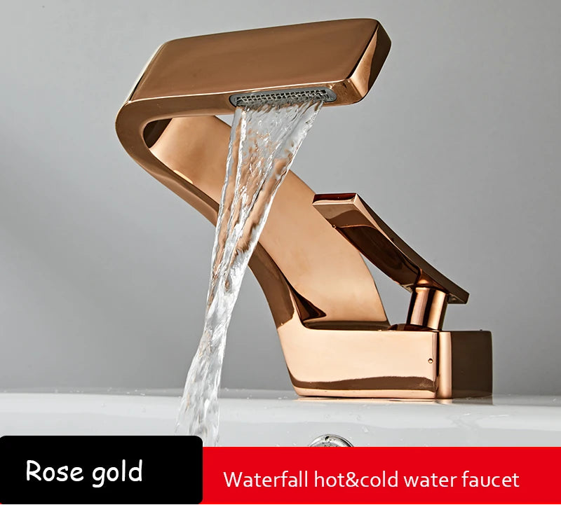 Black and gold brass bathroom sink faucet from 𝕄𝕔 𝕋𝕙𝕖 𝔹𝕝𝕒𝕔𝕜 𝔻𝕚𝕒𝕞𝕠𝕟