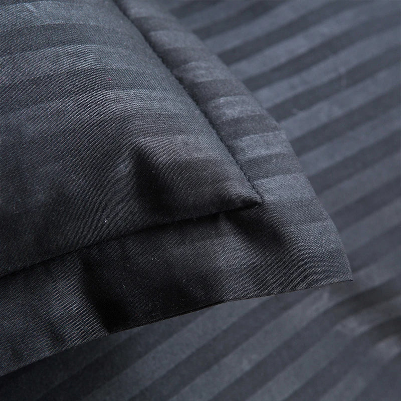 3-piece satin black duvet cover set from ๐๐ ๐๐๐ ๐น๐๐๐๐ ๐ป๐๐๐๐ ๐