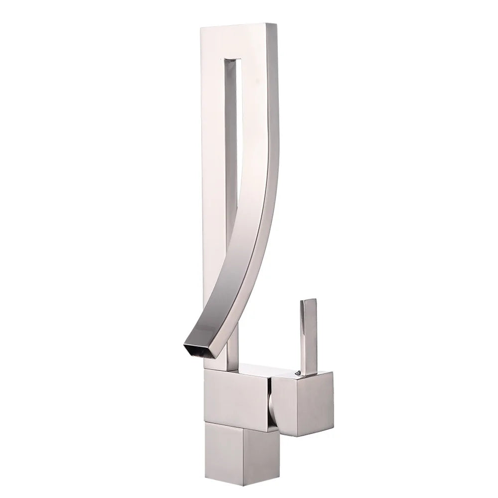 Elegant brass square basin faucet for bathroom sinks by MC THE BLACK DIAMOND, showcasing modern design and polished finish.