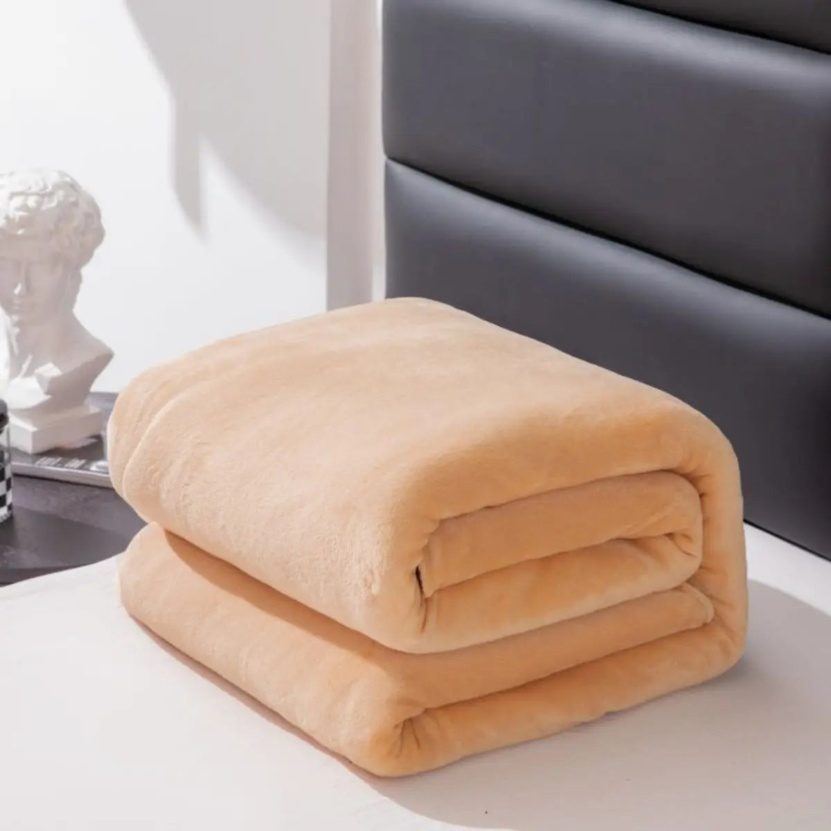 Soft solid color fleece blanket by ๐๐ฎ ๐๐๐ ๐น๐๐๐๐ ๐ป๐๐๐๐ ๐๏ฟฝ