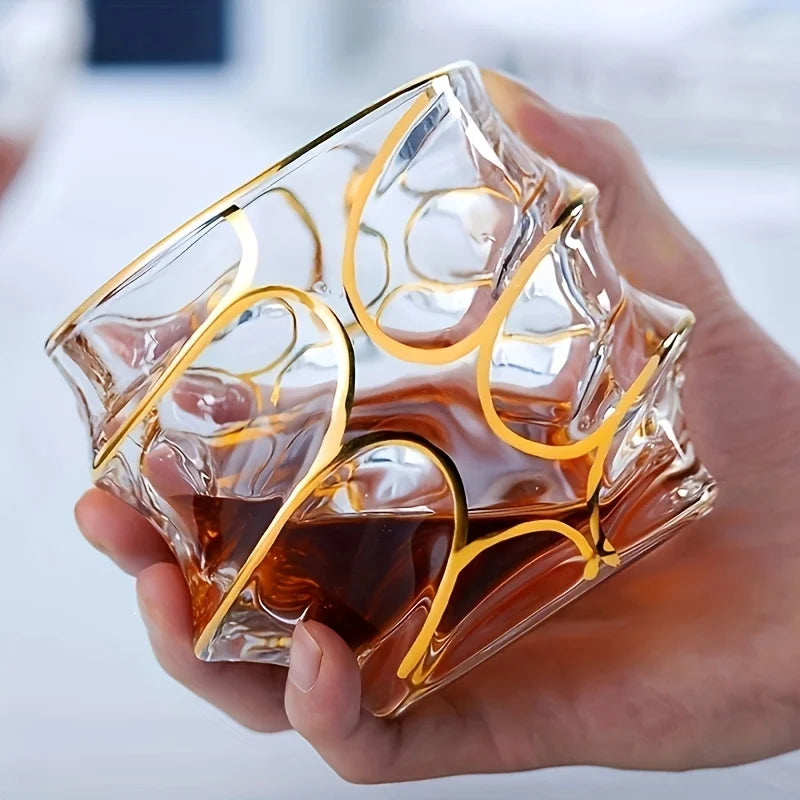 Golden line whiskey glass tumbler with crystal finish, designed for wine, whisky, and cocktails, by 𝕄𝕔 𝕋𝕙𝕖 𝔹𝕝𝕒𝕔𝕜 𝔻𝕚