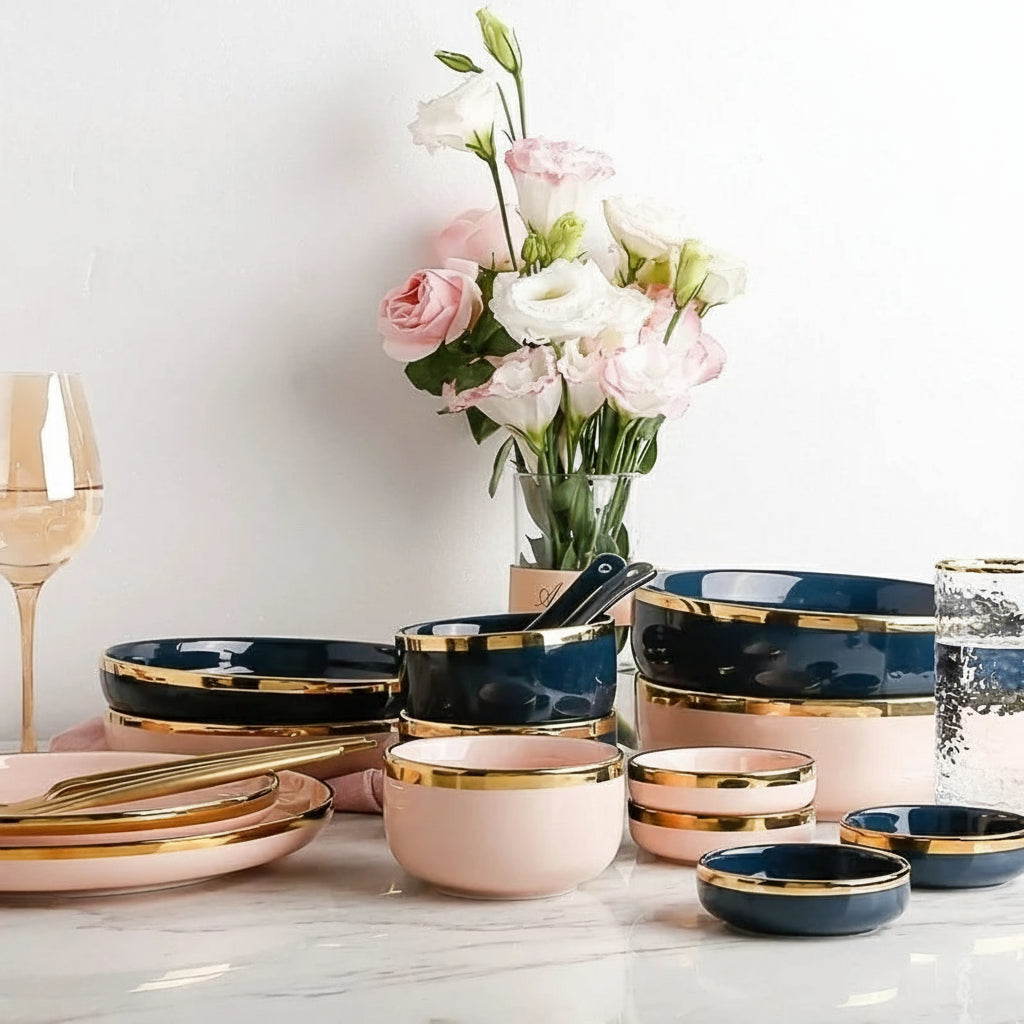 Pink, black, and gold ceramic dinner plate from 𝕄𝕔 𝕋𝕙𝕖 𝔹𝕝𝕒𝕔𝕜 𝔻𝕚𝕒𝕞𝕠�