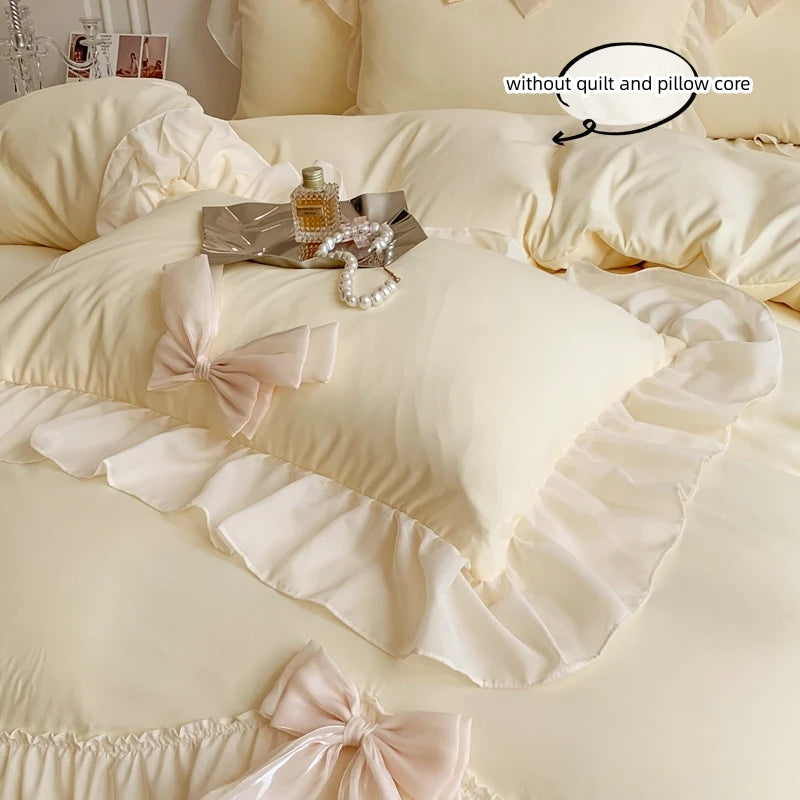 3-piece white bedding set with ruffle duvet cover, bedsheets by 𝕄𝕔 𝕋𝕙𝕖 𝔹𝕝𝕒𝕔𝕜 𝔻𝕚𝕒𝕞