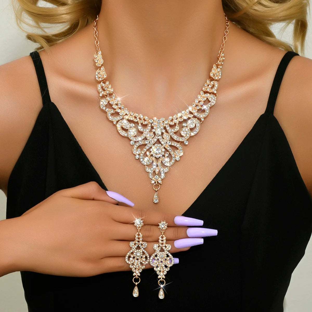 Design sense palace style jewelry set by 𝕄𝕮 𝕋𝕙𝕖 𝔹𝕝𝕒𝕔𝕜 𝔻𝕚𝕒𝕞𝕠𝕟�