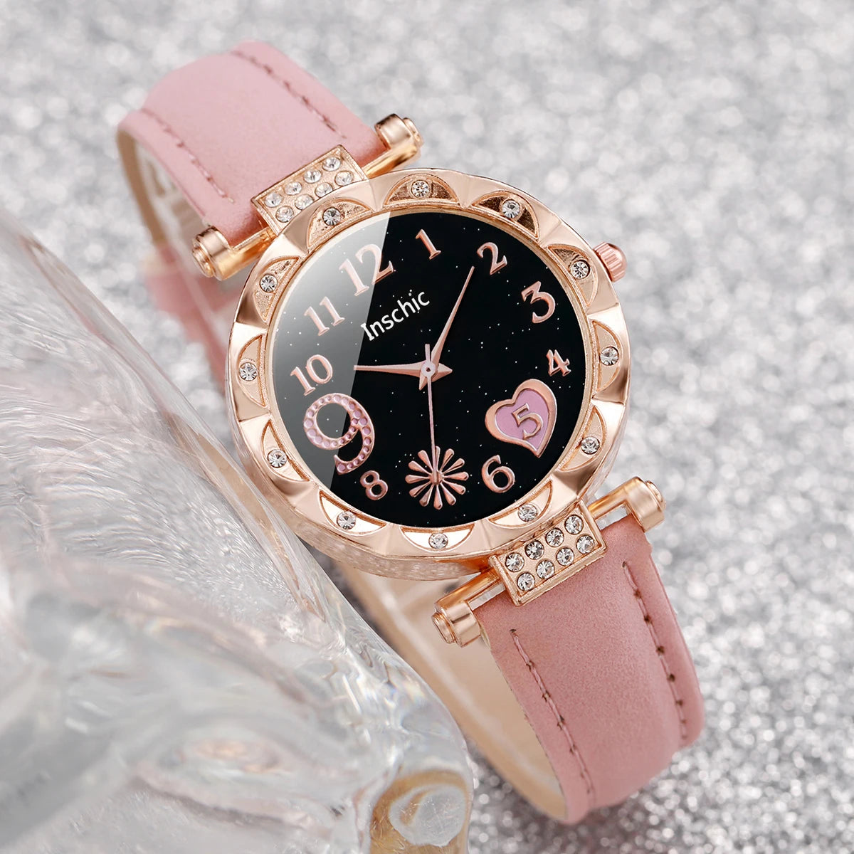 Set of 2/4/6 fashion women's watches with rhinestone details from 𝕄𝕔 𝕋𝕙𝕖 𝔹𝕝𝕒𝕔𝕜 𝔻𝕚𝕒�