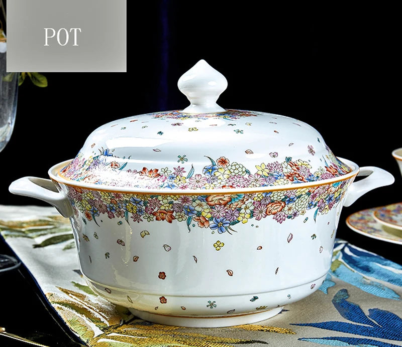 Porcelain 50-piece dinner set with star design from 𝕄𝕮 𝕋𝕙𝕖 𝔹𝕝𝕒𝕔𝕜 𝔻𝕚𝕒𝕞𝕠