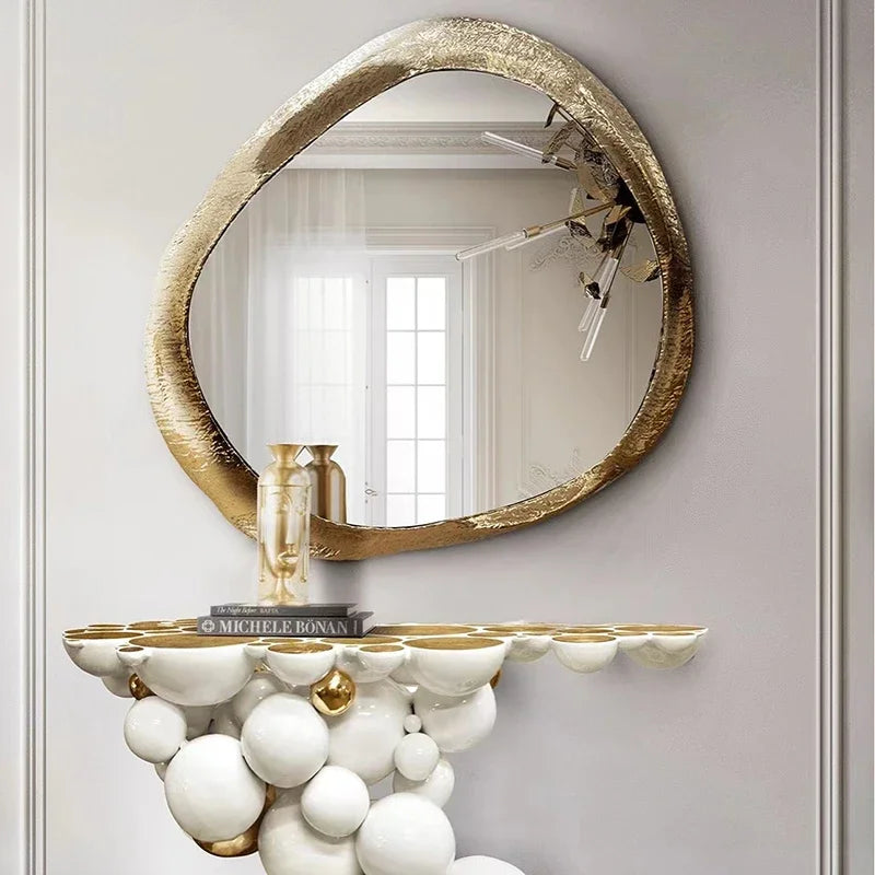 Large vintage gold full-body mirror from 𝕄𝕔 𝕋𝕙𝕖 𝔹𝕝𝕒𝕔𝕜 𝔻𝕚𝕒𝕞𝕠𝕟�