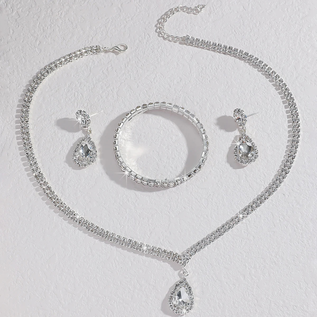 Wedding Season women's jewelry set featuring copper claw chain water drop necklace, earrings, and bracelet from 𝕄𝕔 𝕋𝕙𝕖 𝔹𝕝𝕒𝕔𝕜 𝔻𝕚�