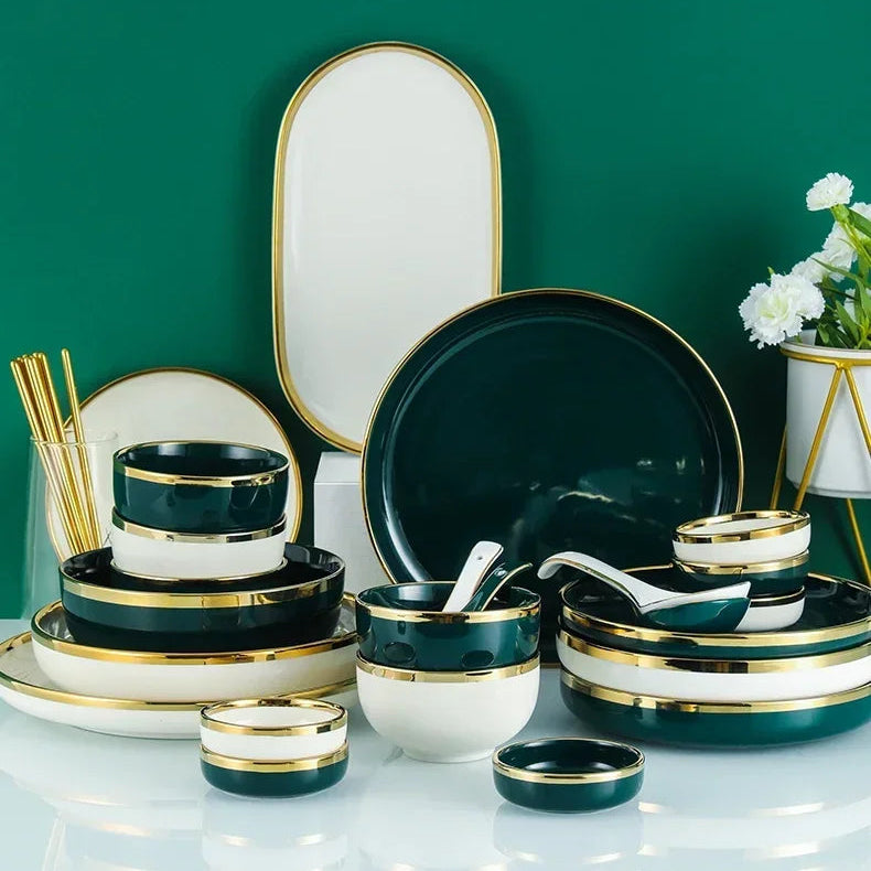 Ceramic dessert soup plates from the 𝕄𝕔 𝕋𝕙𝕖 𝔹𝕝𝕒𝕔𝕜 𝔻𝕚𝕒𝕞𝕠𝕟�