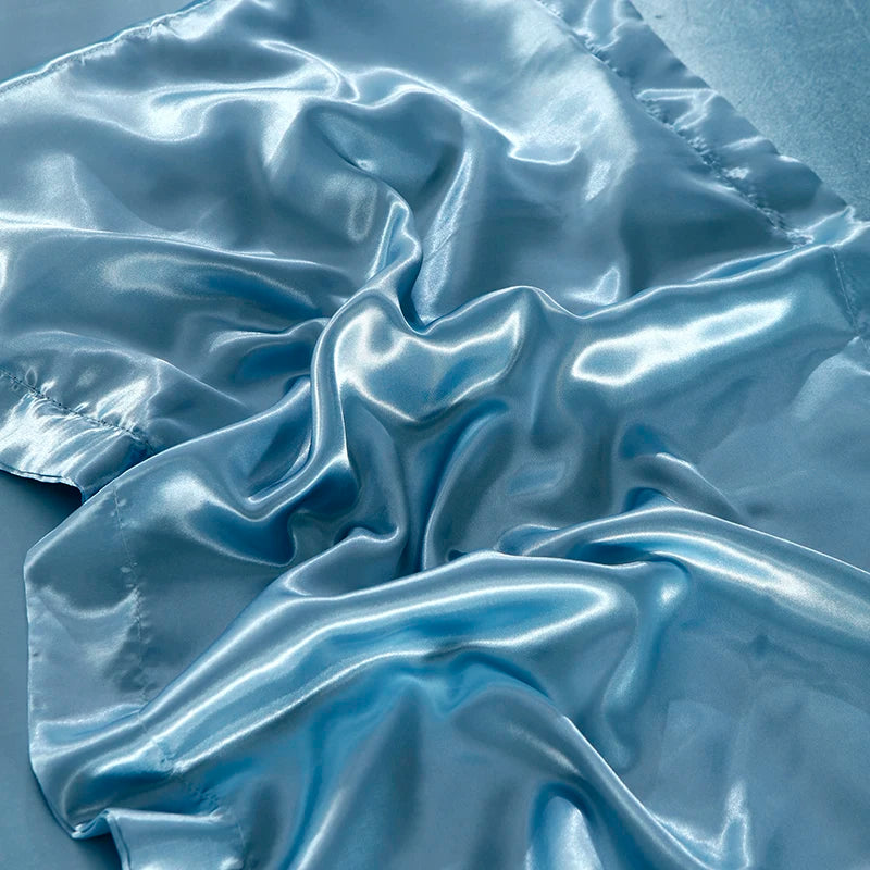 Queen and king size Comforter bedding cover by 𝕄𝕔 𝕋𝕙𝕖 𝔹𝕝𝕒𝕔𝕜 𝔻𝕚𝕒𝕞𝕠�