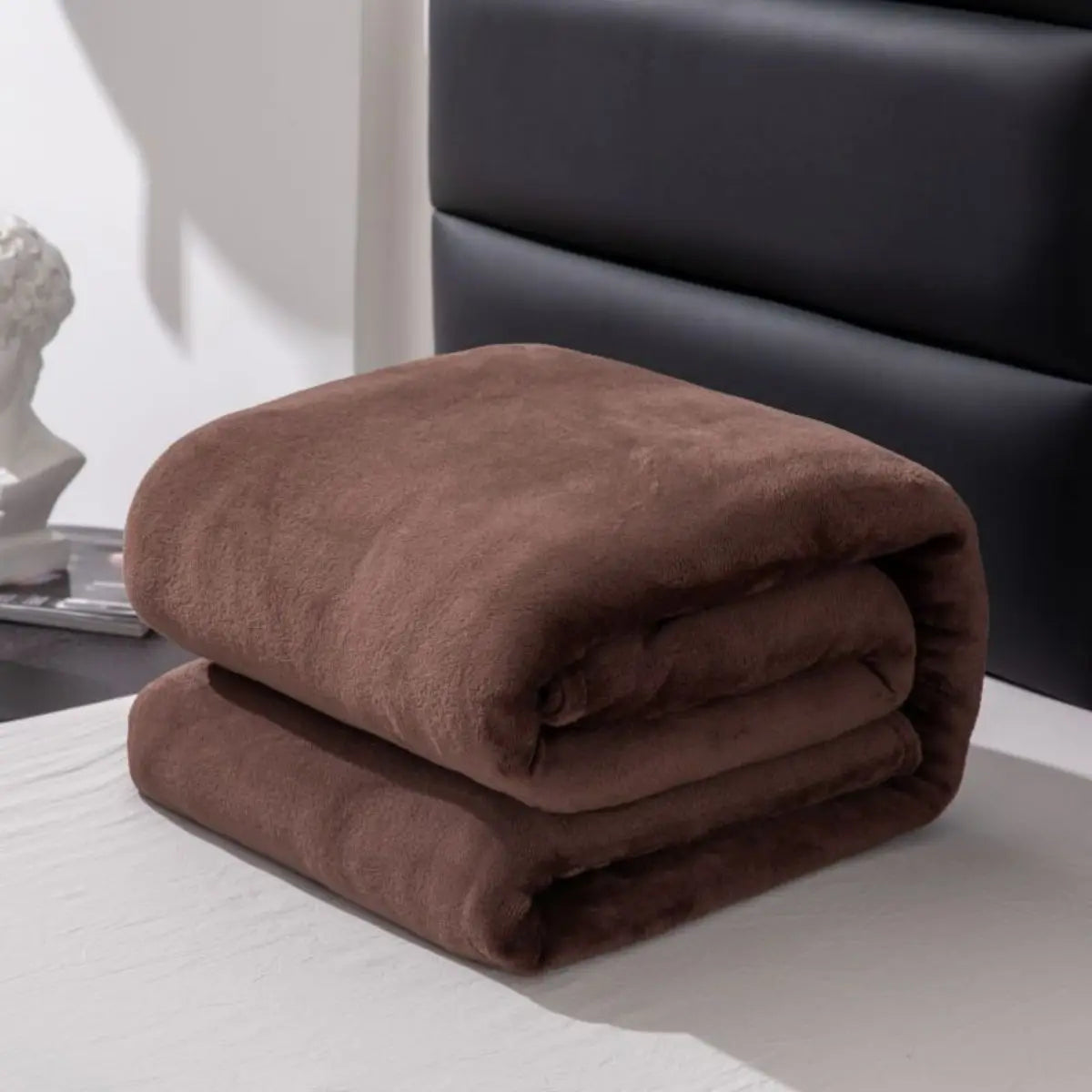 Soft solid color fleece blanket by 𝕄𝕔 𝕋𝕙𝕖 𝔹𝕝𝕒𝕔𝕜 𝔻𝕚𝕒𝕞𝕠𝕟�