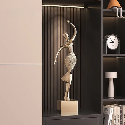 Light Luxury Art Home Decor Electroplating Abstract Figure Sculpture Ornaments High-end Living room Niche Decoration Statue - 𝕄𝕮 𝕋𝕙𝕖 𝔹𝕝𝕒𝕔𝕜 𝔻𝕚𝕒𝕞𝕠𝕟𝕕