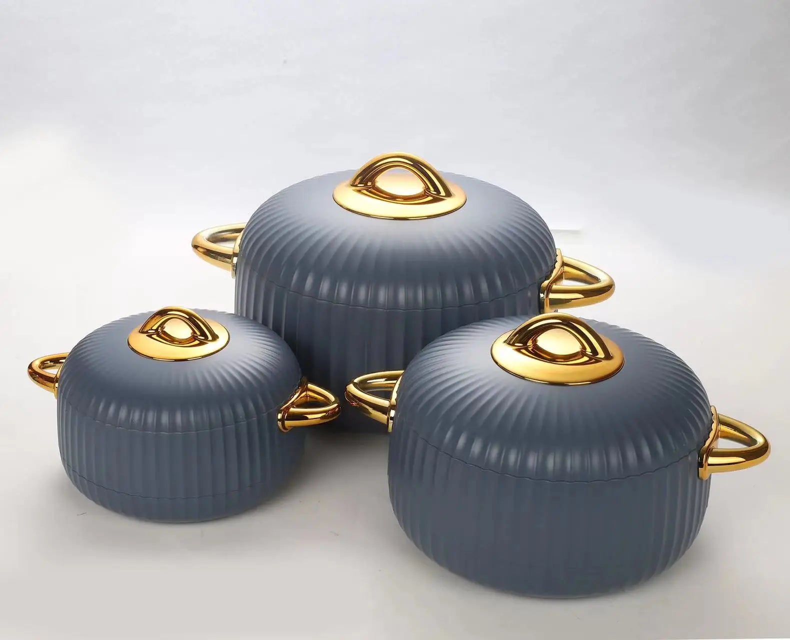 Set of three MC The Black Diamonds kitchen heat preservation containers in 1, 2, and 3.5 liters with sleek black design.