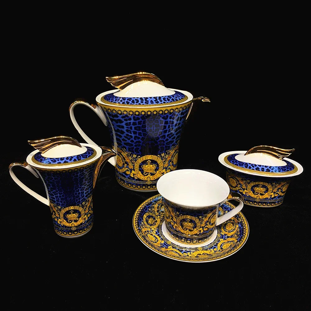 Fine Bone China dinner set by 𝕄𝕔 𝕋𝕙𝕖 𝔹𝕝𝕒𝕔𝕜 𝔻𝕚𝕒𝕞𝕠𝕟�