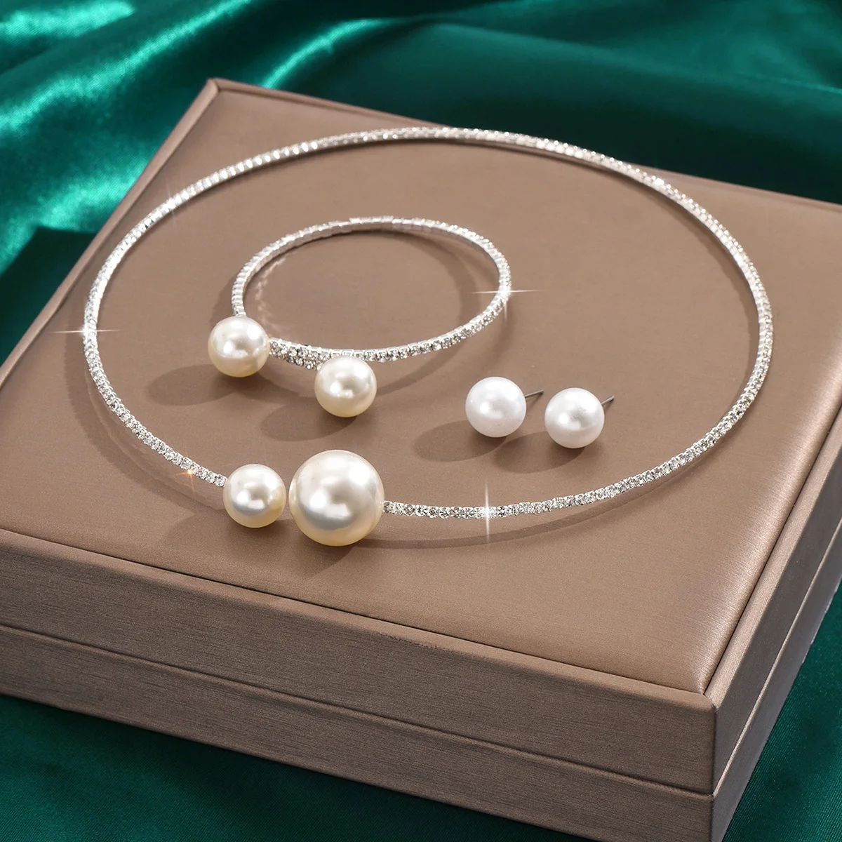 Mohammad Collection full crystal jewelry set with minimalist pearl necklace, bracelet, and earrings, elegant and trendy jewelry ensemble.